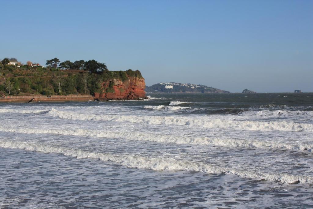 Bed and Breakfast St Marguerite Paignton Esterno foto