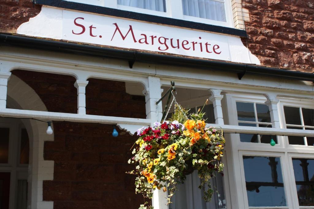 Bed and Breakfast St Marguerite Paignton Esterno foto