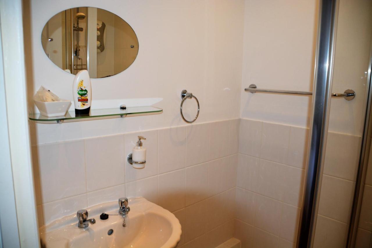 Bed and Breakfast St Marguerite Paignton Esterno foto