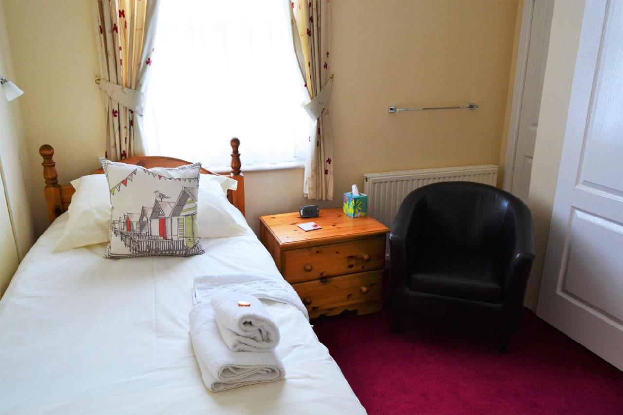Bed and Breakfast St Marguerite Paignton Esterno foto