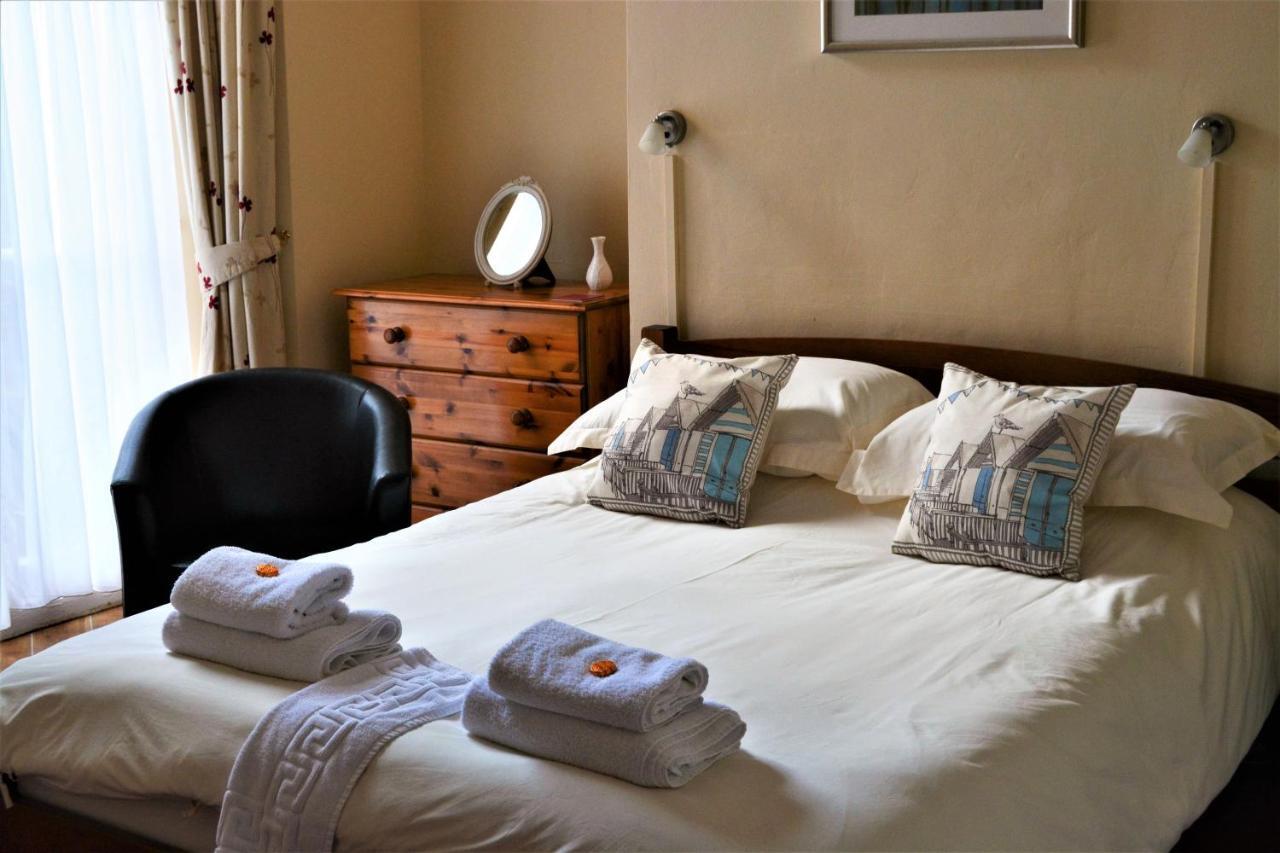 Bed and Breakfast St Marguerite Paignton Esterno foto